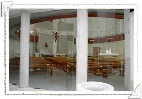 Parroquia Beata Mogas. Templo pricipal desde la capilla del Sant�simo