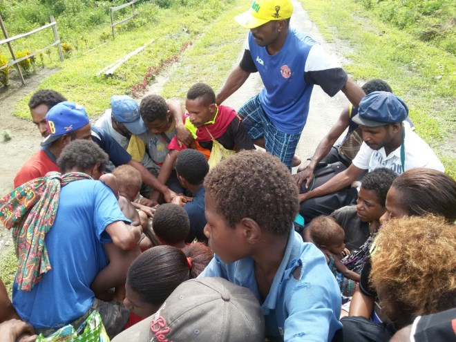 Mision-Sacerdote-Instituto-del-Verbo-Encarnado-Pap�a-02