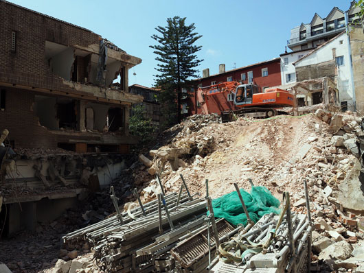 �TRAER� CONSECUENCIAS EL DERRIBO DEL ANTIGUO COLEGIO DIVINA PASTORA?